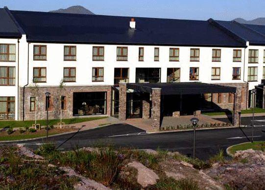 Golden'S Cove Apartments At Sneem Hotel מראה חיצוני תמונה